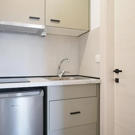 Acroterra - Easy Living Apartment *